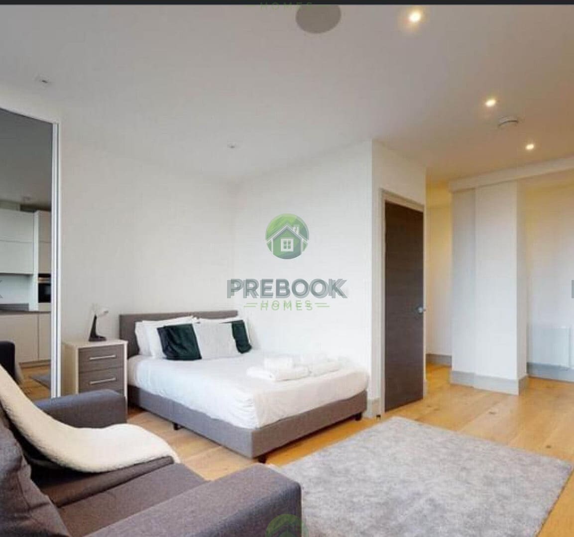 Why Your Rent Should Boost Your Credit Score (Even If You Hate Debt) Why Your Rent Should Boost Your Credit Score (Even If You Hate Debt)