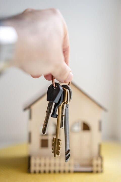 5 Pros and Cons of Rent-to-Own Properties 5 Pros and Cons of Rent-to-Own Properties
